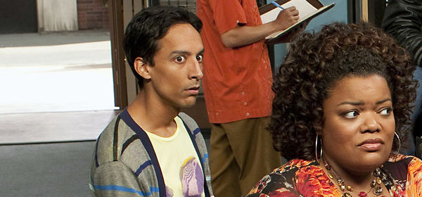 Iris in Treatment - Iris dit adieu à Community... à sa façon.