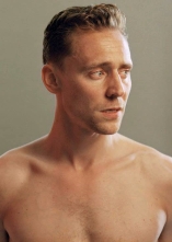 Tom Hiddleston D.R