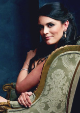 Cecily Strong D.R