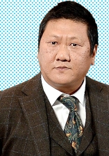 Benedict Wong D.R
